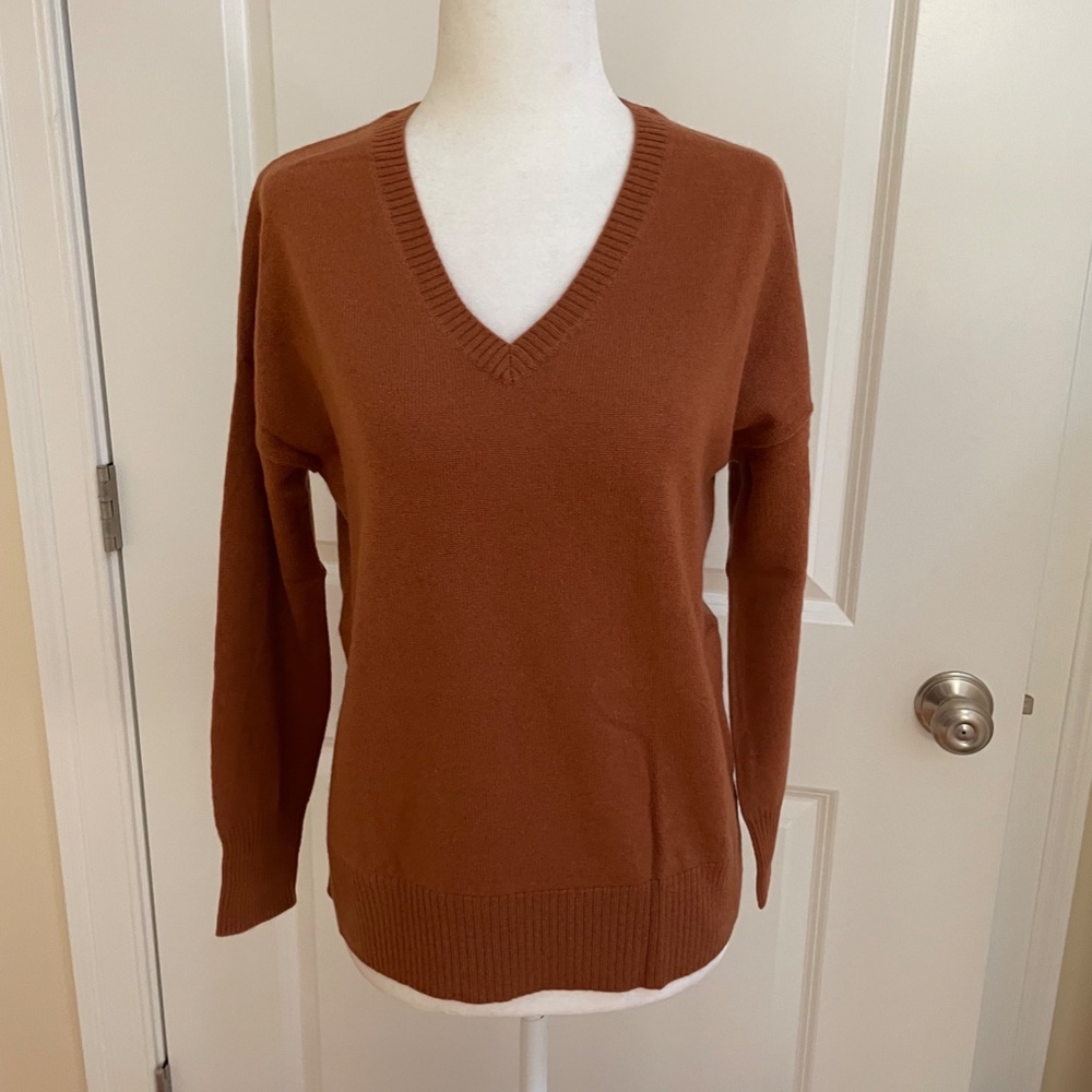 Cashmere Oversized V-neck Sweater from Naadam Oatmeal